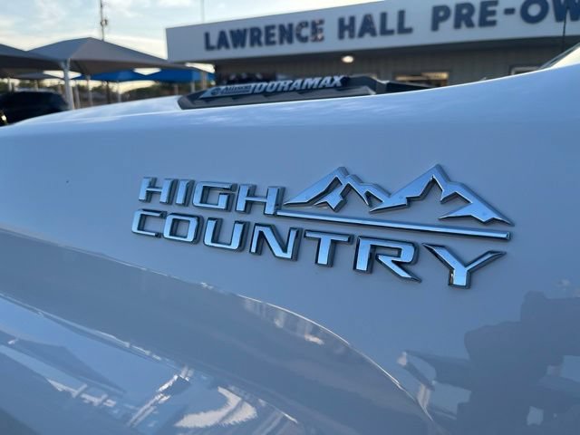 Used 2024 Chevrolet Silverado 2500 High Country w/ Technology Package AWD/4WD image 13