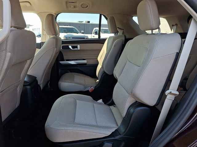 Used 2023 Ford Explorer XLT w/ Class IV Trailer Tow Package image 14