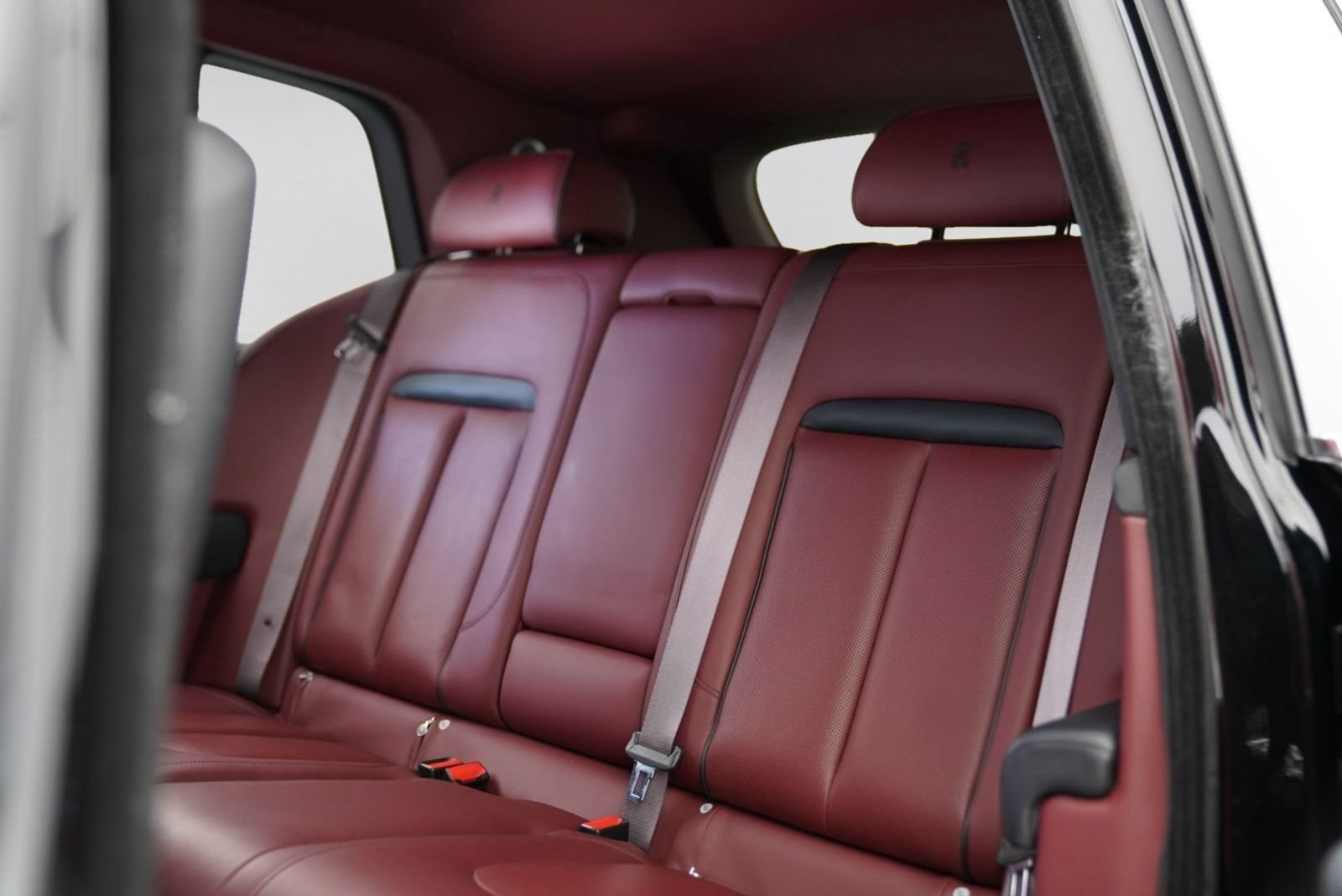Certified 2020 Rolls-Royce Cullinan AWD/4WD image 17