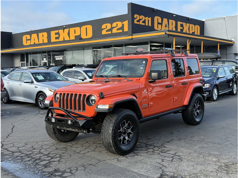 Used 2020 Jeep Wrangler Unlimited Sahara w/ Uconnect 4C Nav & Sound Group image 23