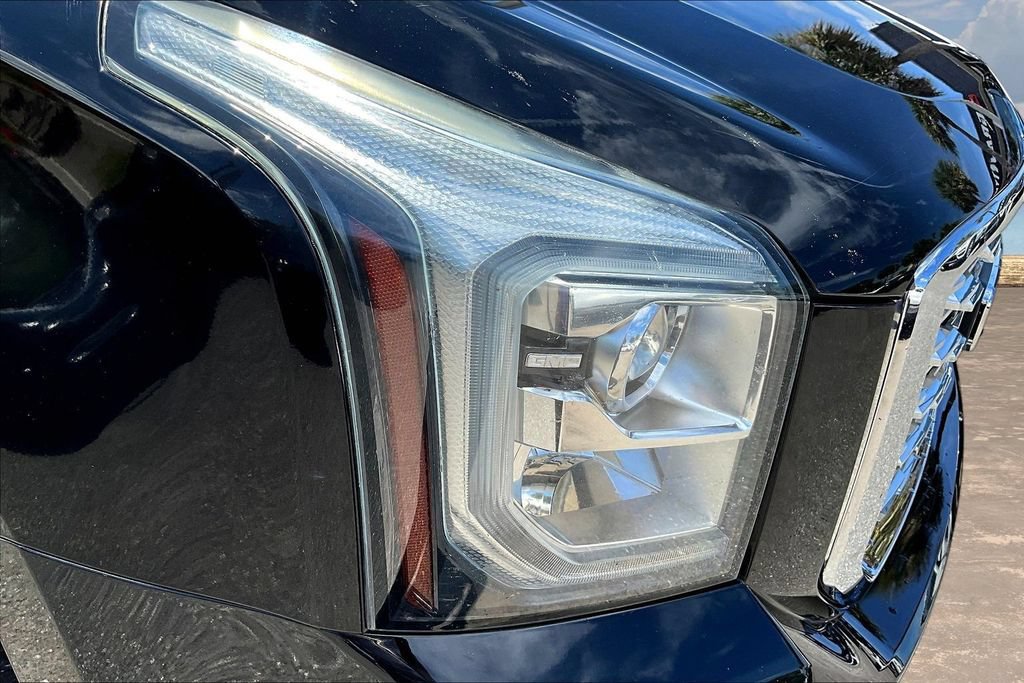 Used 2019 GMC Yukon XL Denali RWD image 31