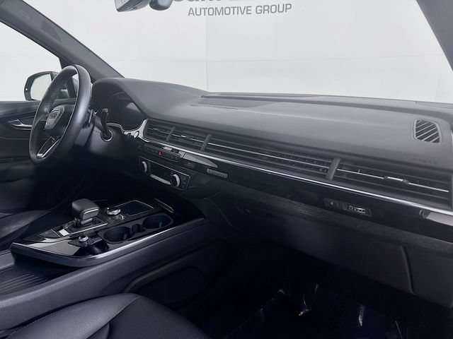 Used 2018 Audi Q7 3.0T Prestige AWD/4WD image 31