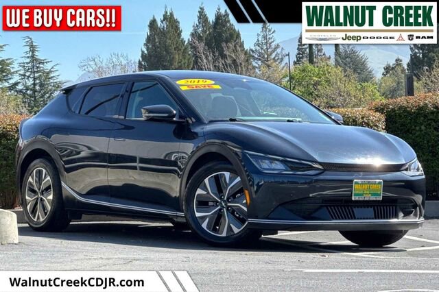 Used 2022 Kia EV6 Light