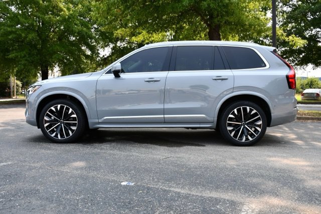 New 2026 Volvo XC90 B6 Plus w/ Protection Package Premier AWD/4WD image 4