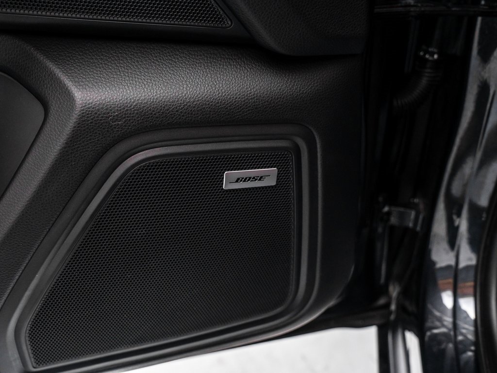 Used 2025 Porsche Macan image 24