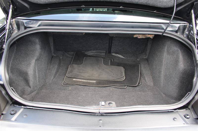 Used 2013 Dodge Challenger SRT8 w/ Harman Kardon Audio Group image 19