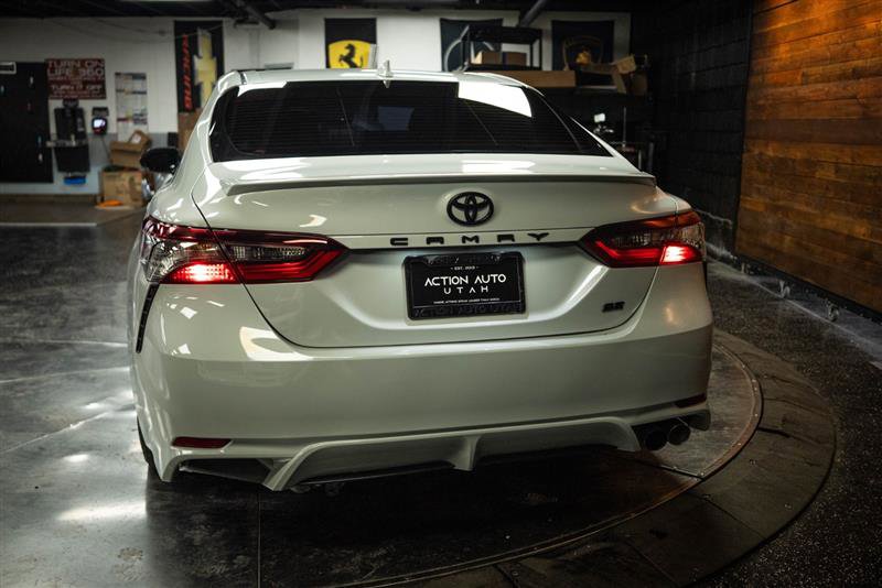 Used 2023 Toyota Camry SE FWD image 6