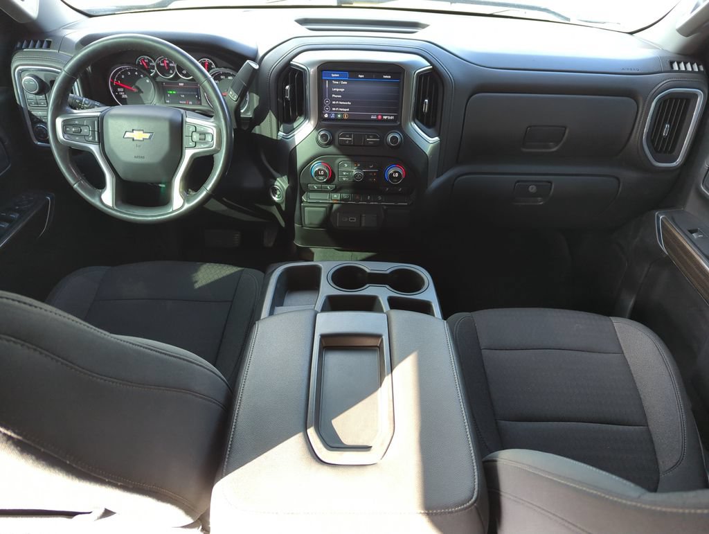 Used 2022 Chevrolet Silverado 1500 LT AWD/4WD image 15