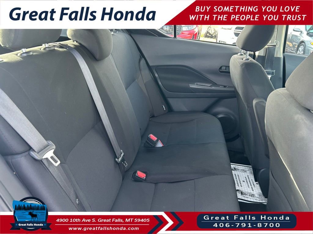 Used 2023 Nissan Kicks S image 31