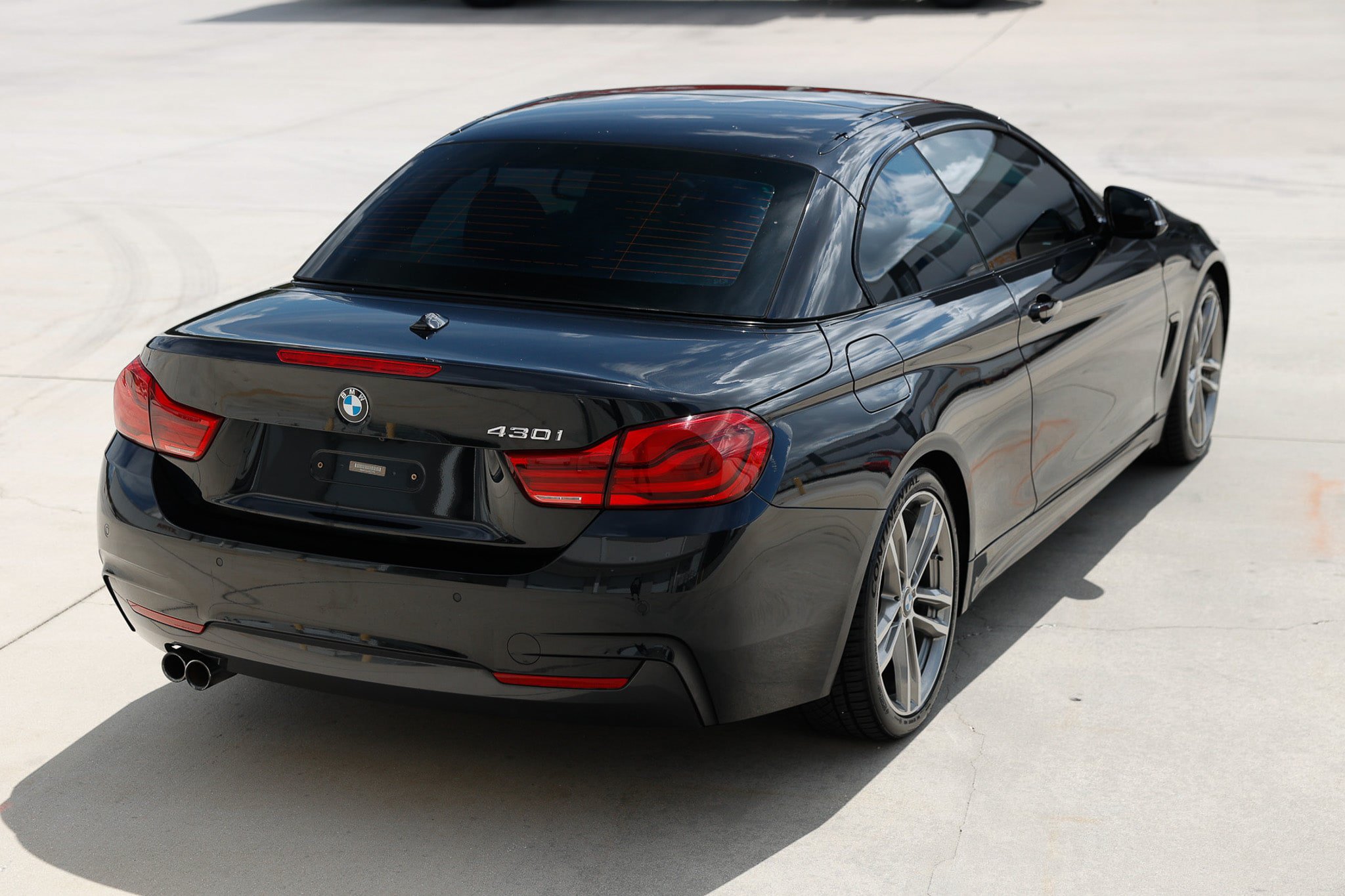Used 2018 BMW 430i Convertible RWD image 15