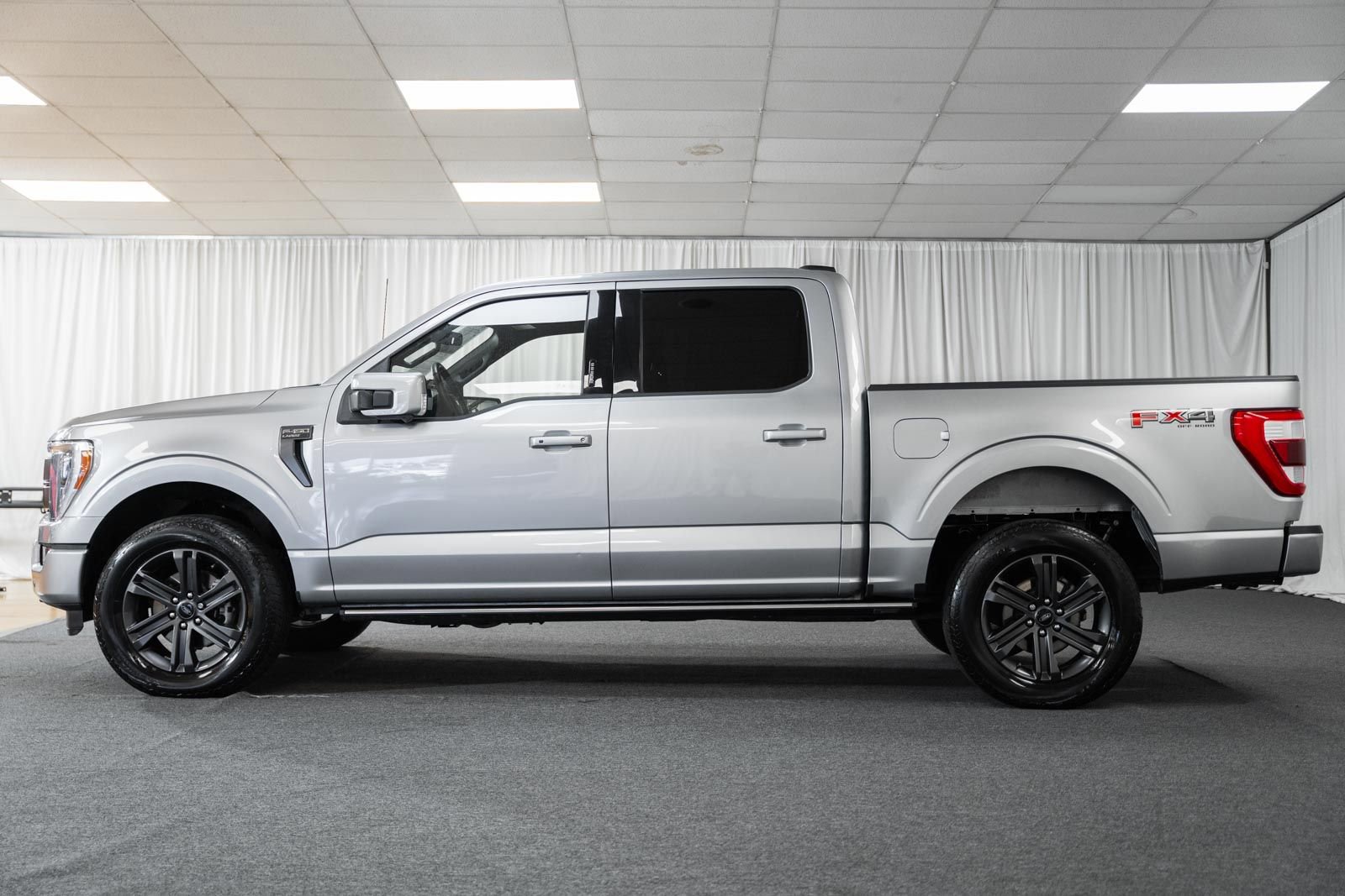 Certified 2023 Ford F150 Lariat w/ Equipment Group 502A High image 5