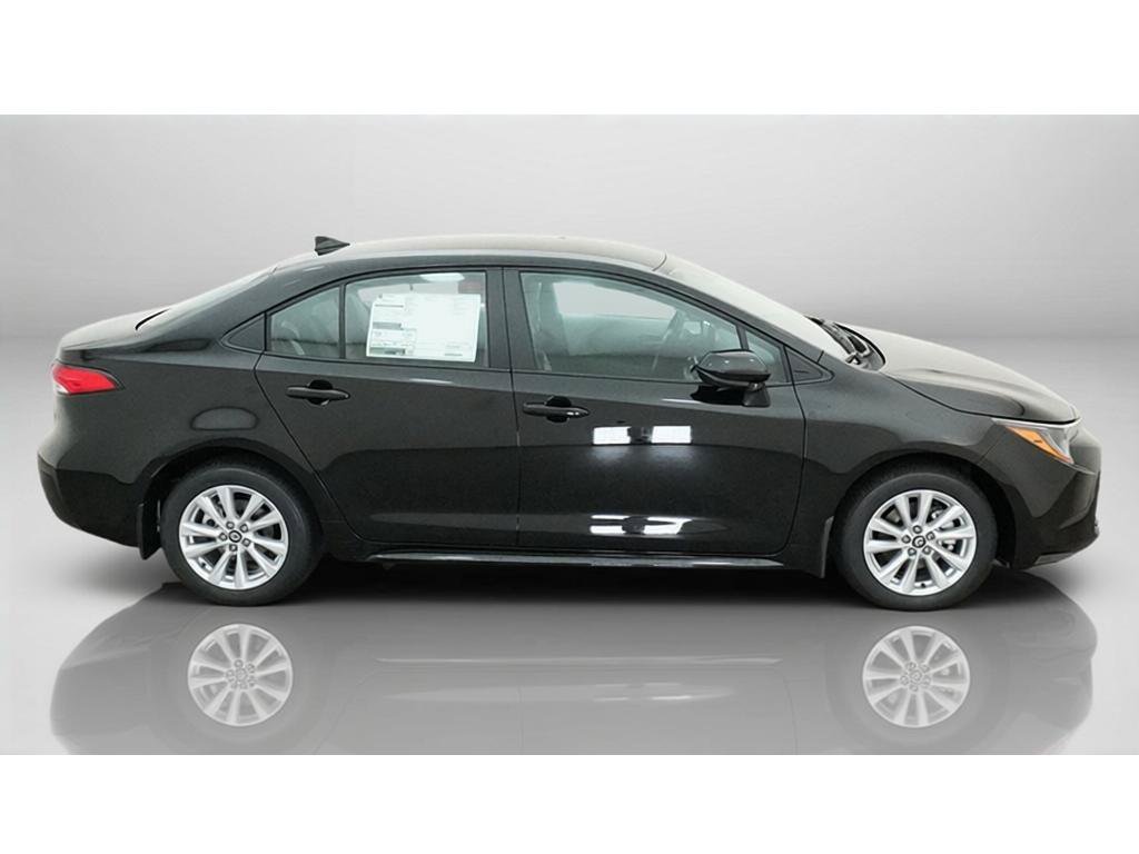 New 2027 Toyota Corolla LE w/ LE Premium Package FWD image 11