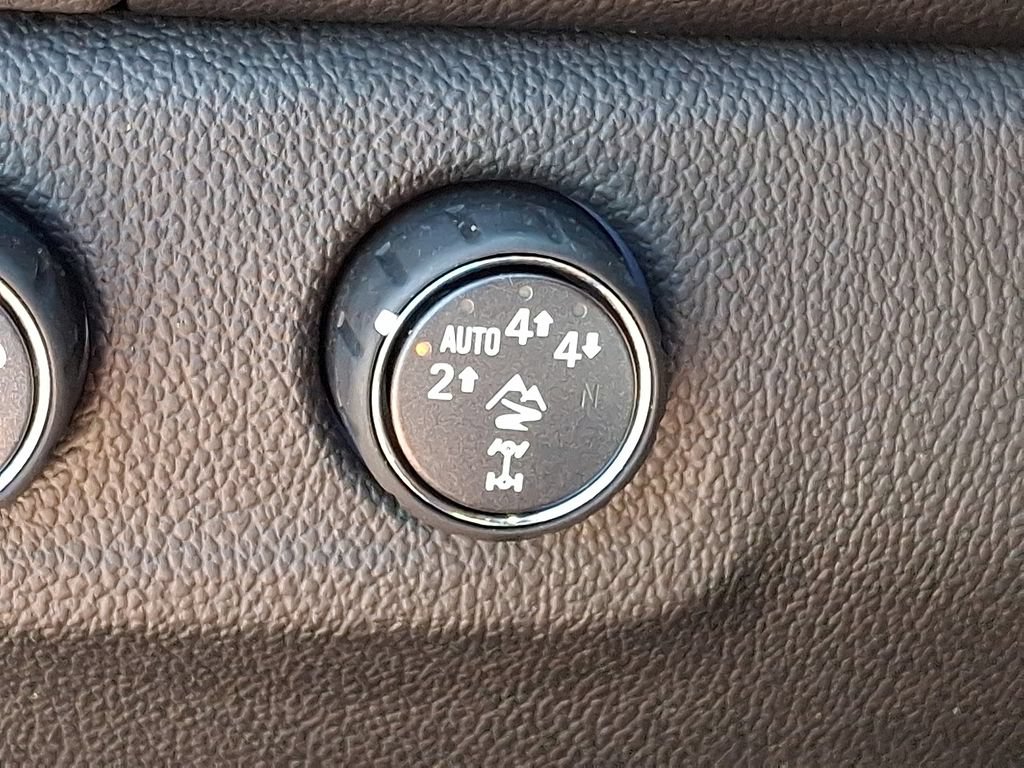 Used 2022 Chevrolet Colorado ZR2 AWD/4WD image 25