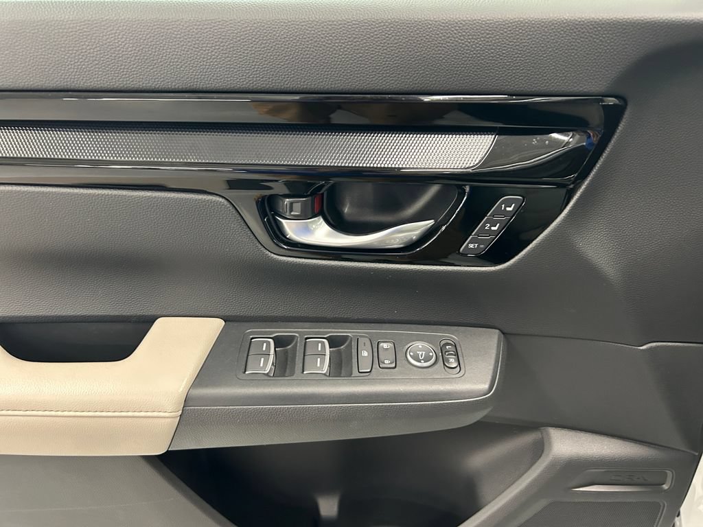 Used 2024 Honda CR-V EX-L image 25