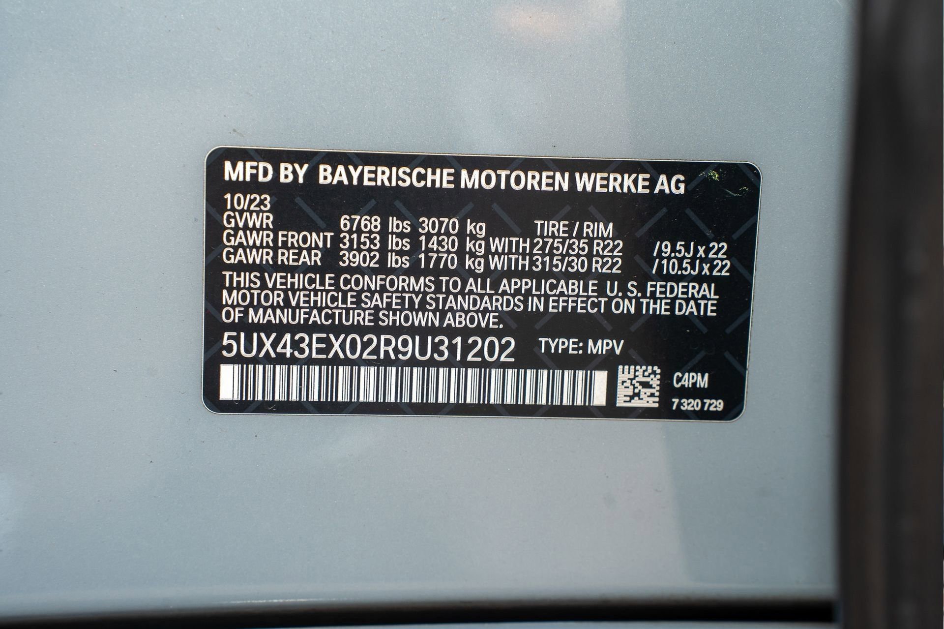 Used 2024 BMW X6 M60i w/ Dynamic Handling Package image 39