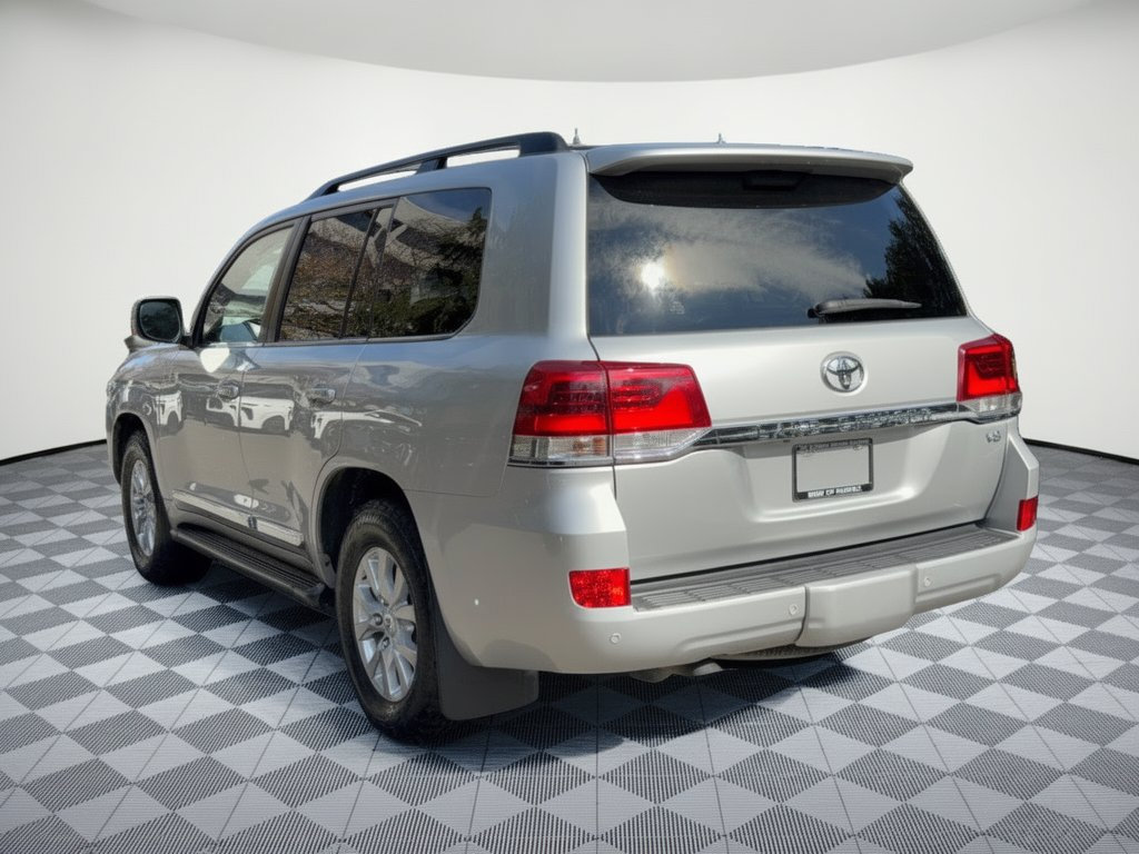 Used 2018 Toyota Land Cruiser AWD/4WD image 3
