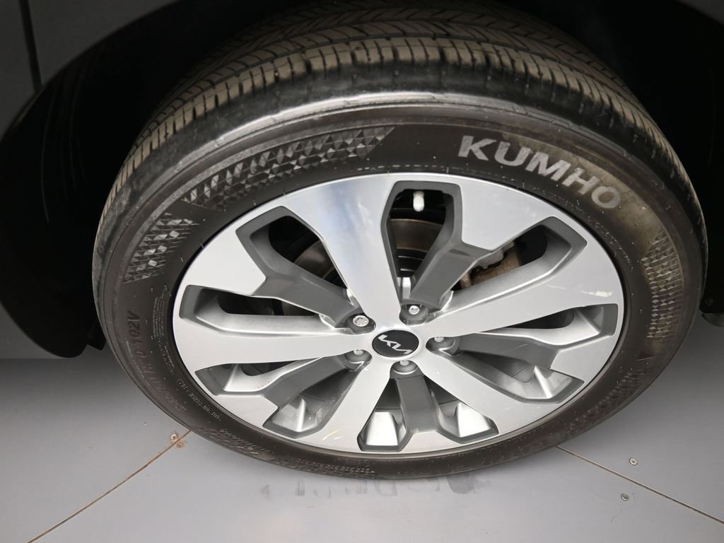Certified 2022 Kia Telluride S AWD/4WD image 15