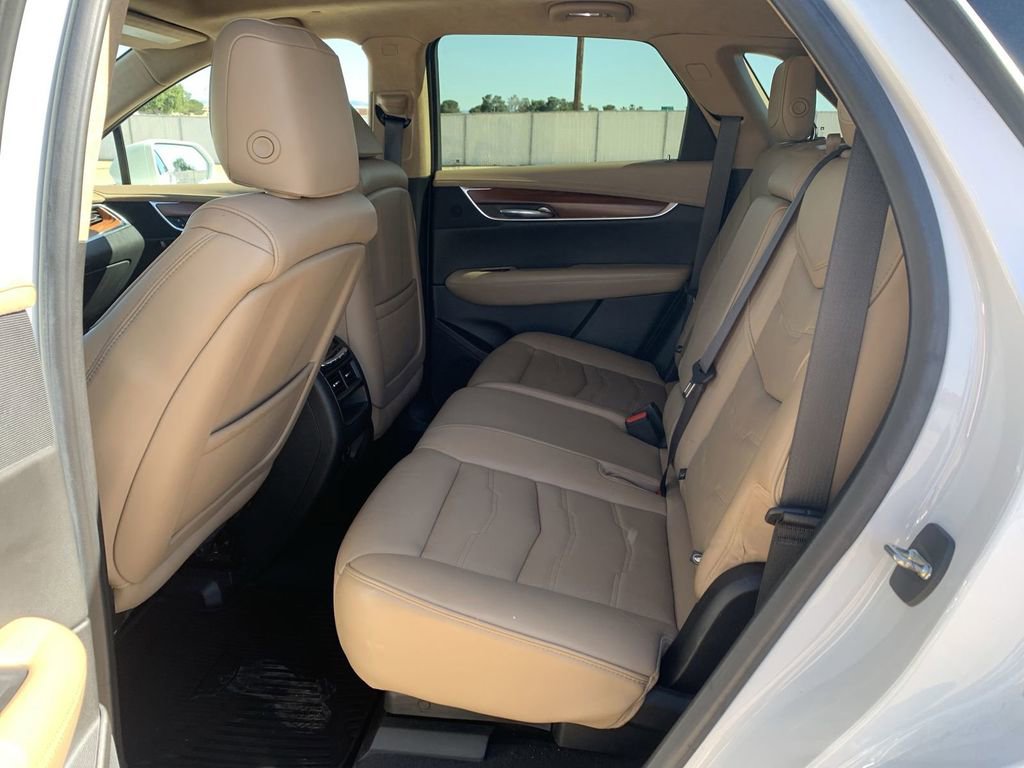 Used 2019 Cadillac XT5 Platinum AWD/4WD image 23