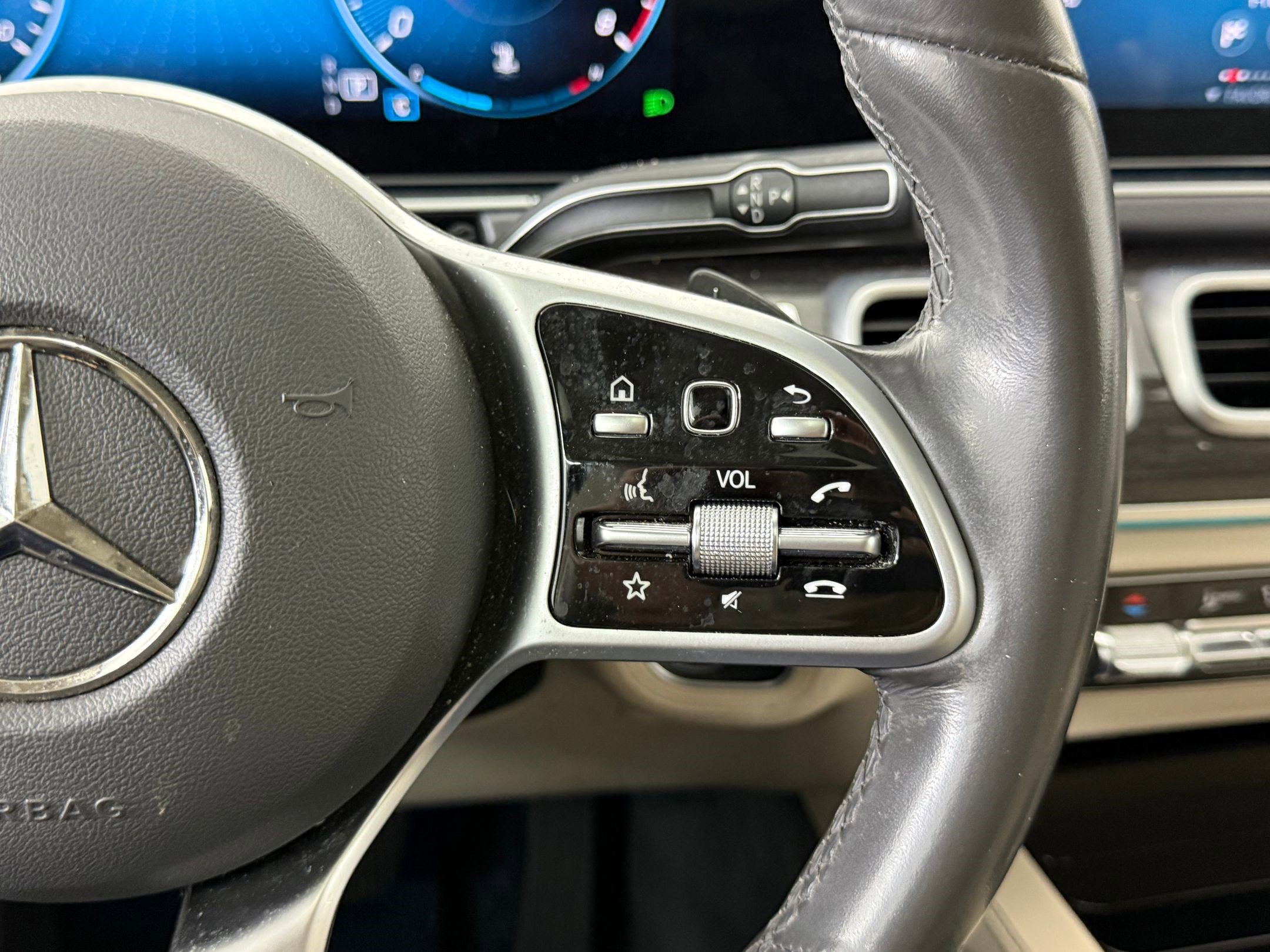 Used 2020 Mercedes-Benz GLE 350 image 29