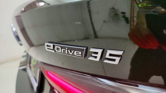 Used 2024 BMW i4 eDrive35 w/ Premium Package RWD image 32