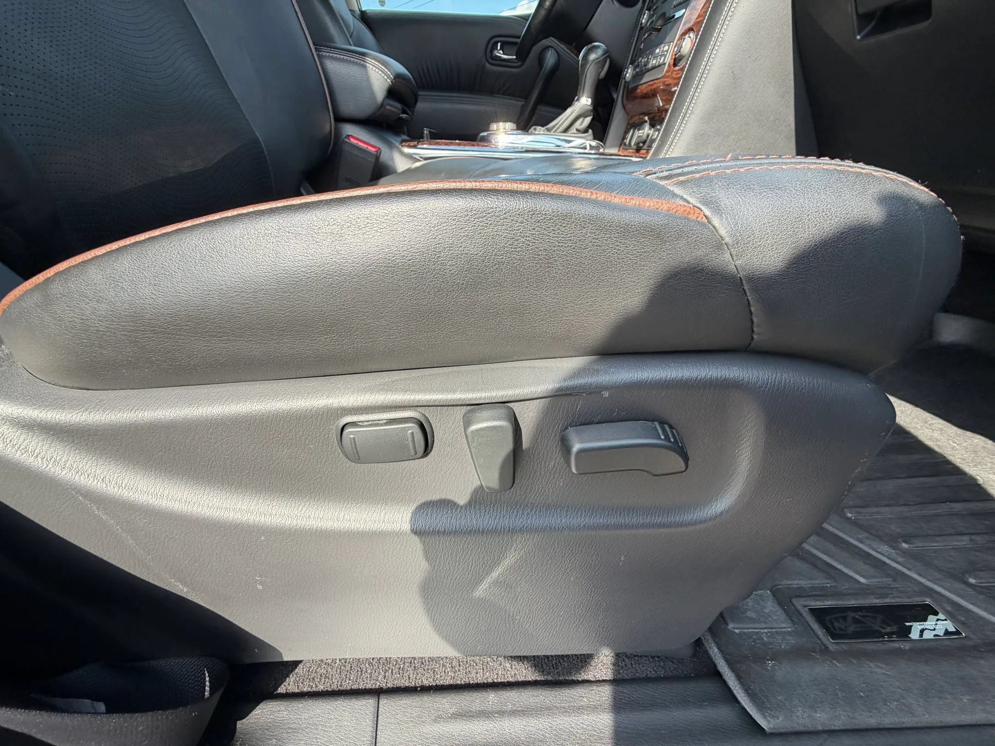 Used 2018 Nissan Armada SL w/ Moonroof Package AWD/4WD image 33