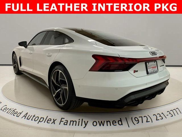 Used 2023 Audi RS e-tron GT w/ Carbon Performance Package AWD/4WD image 3