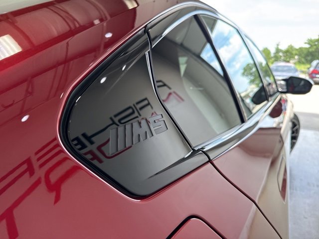 Used 2025 BMW M5 w/ Carbon Package image 49
