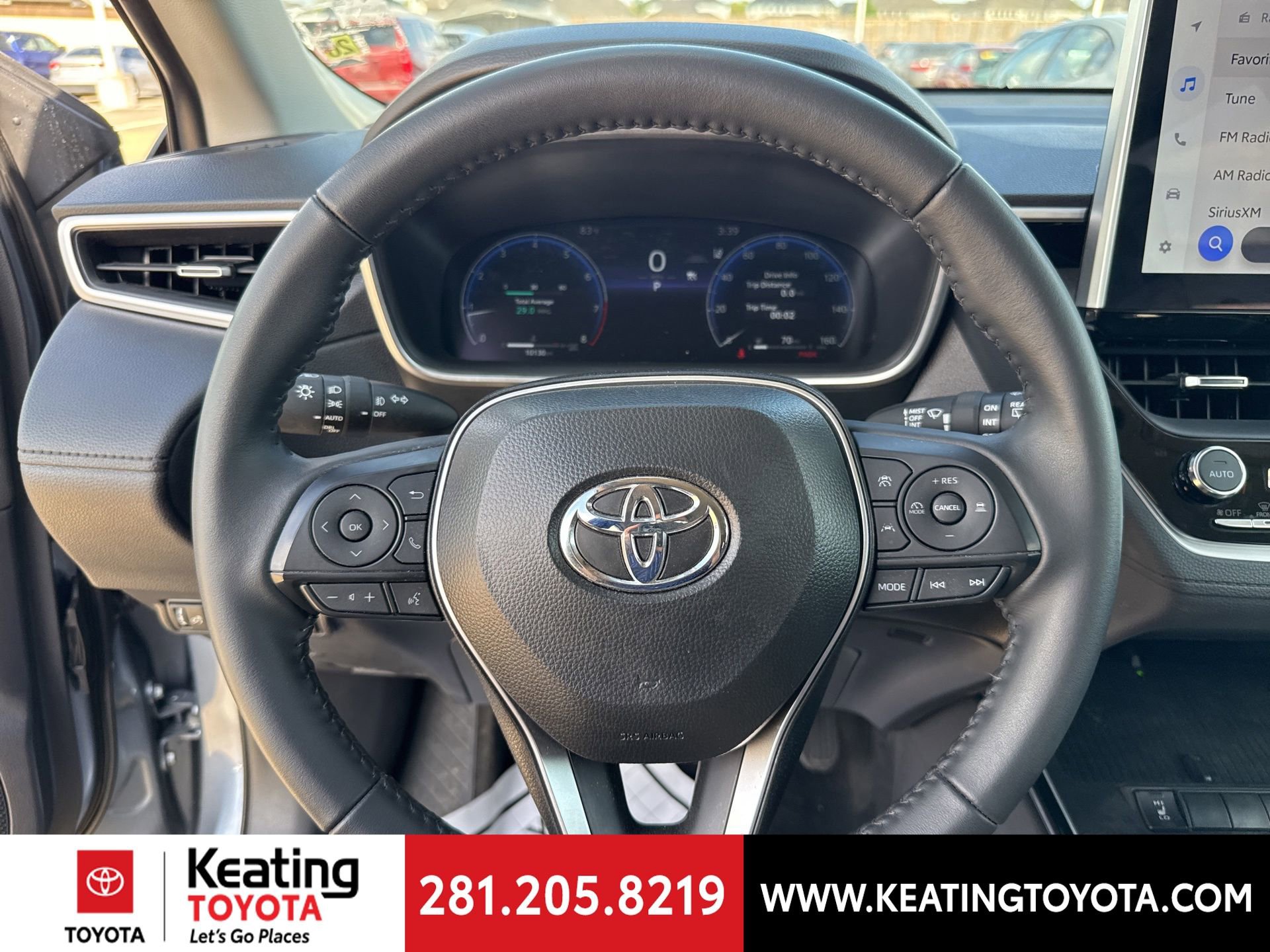 Used 2026 Toyota Corolla Cross XLE image 17