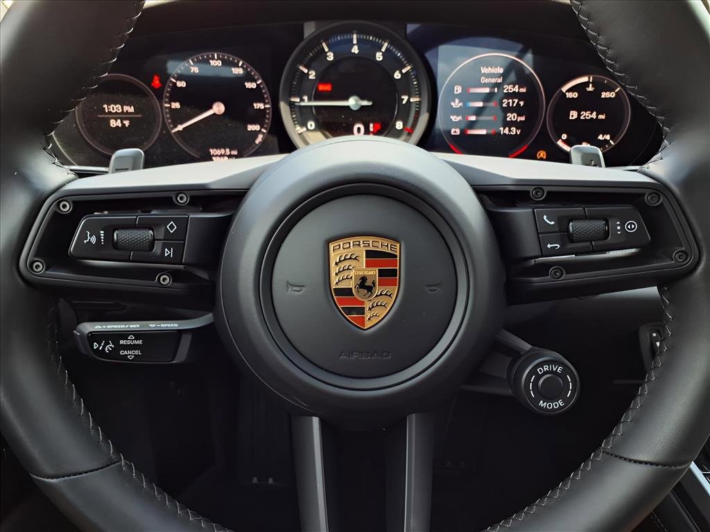 Used 2023 Porsche 911 Carrera 4S image 20