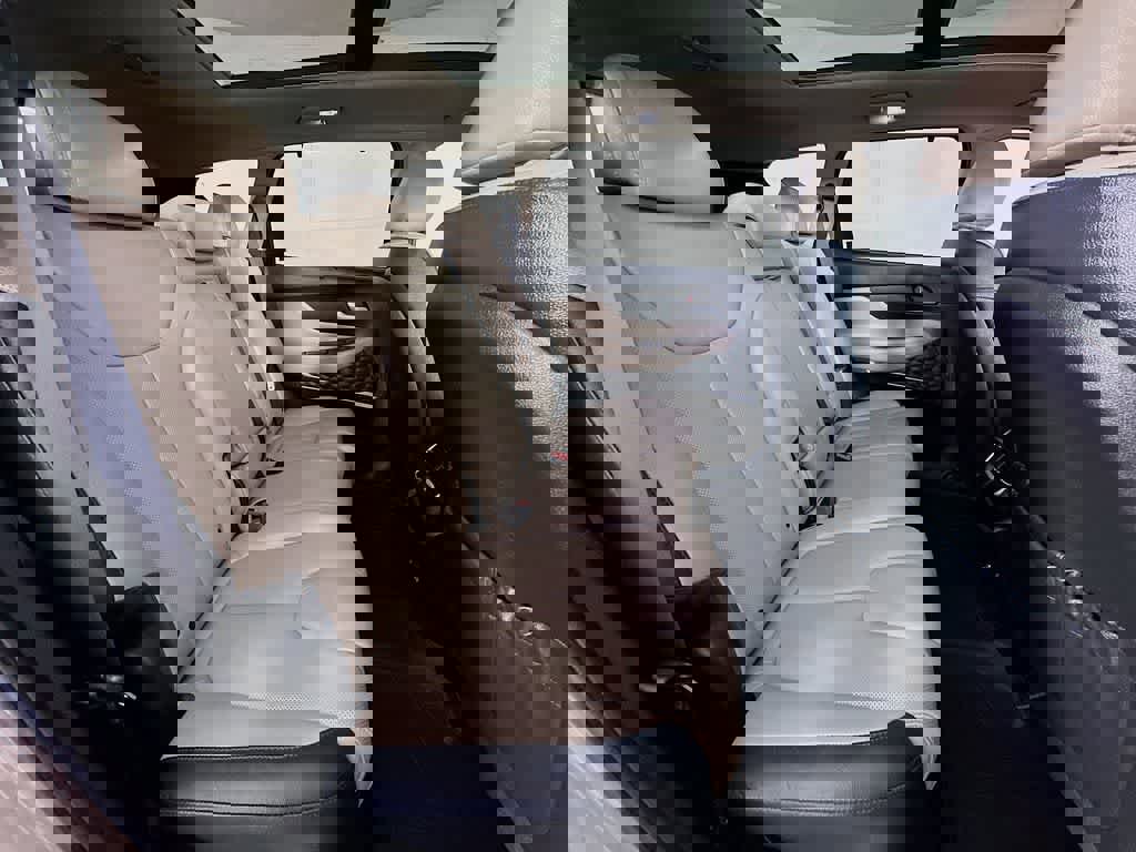 Used 2020 Hyundai Santa Fe Limited image 34