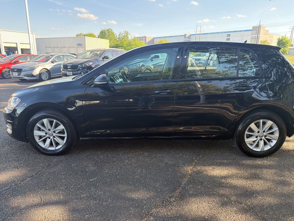 Used 2016 Volkswagen Golf S image 6
