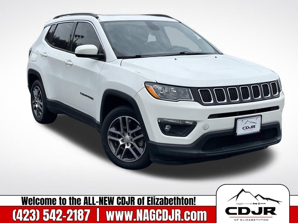 Used 2020 Jeep Compass Latitude image 1