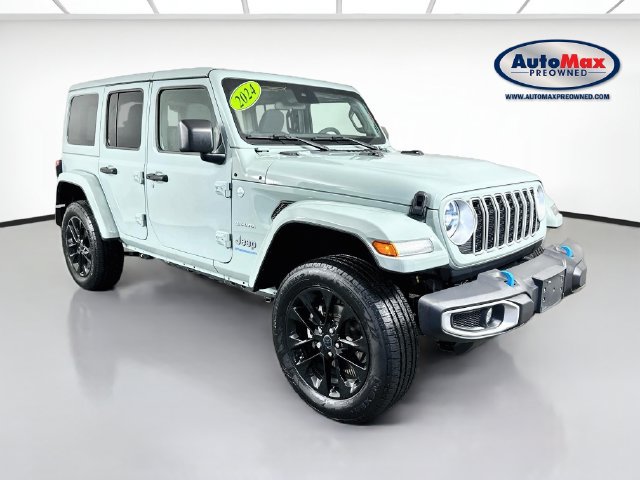 Used 2024 Jeep Wrangler Unlimited Sahara AWD/4WD image 1