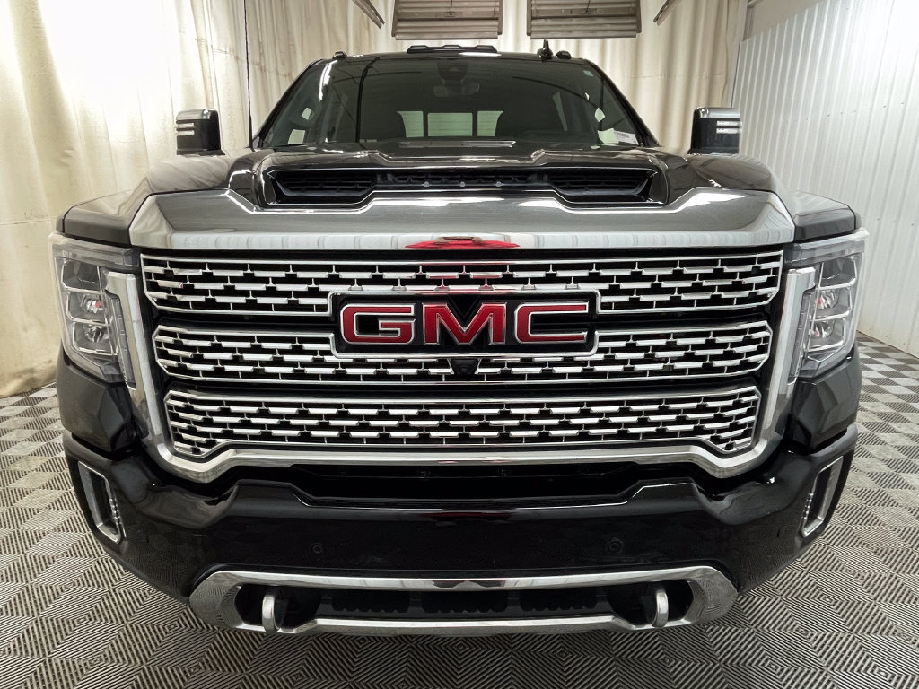 Used 2020 GMC Sierra 3500 Denali w/ Denali Ultimate Package AWD/4WD image 19