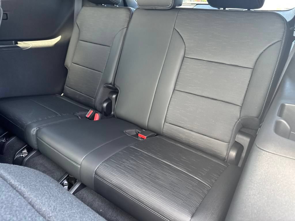 New 2026 Buick Enclave Sport Touring w/ Power Package FWD image 14