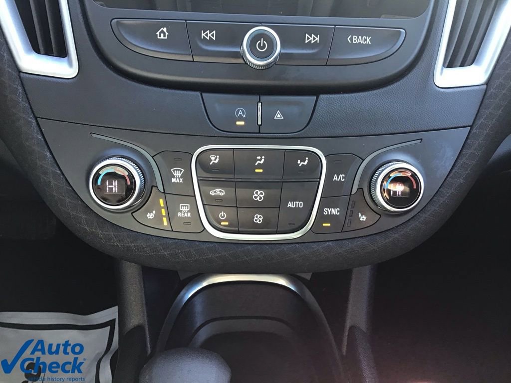 Used 2024 Chevrolet Malibu LT image 37