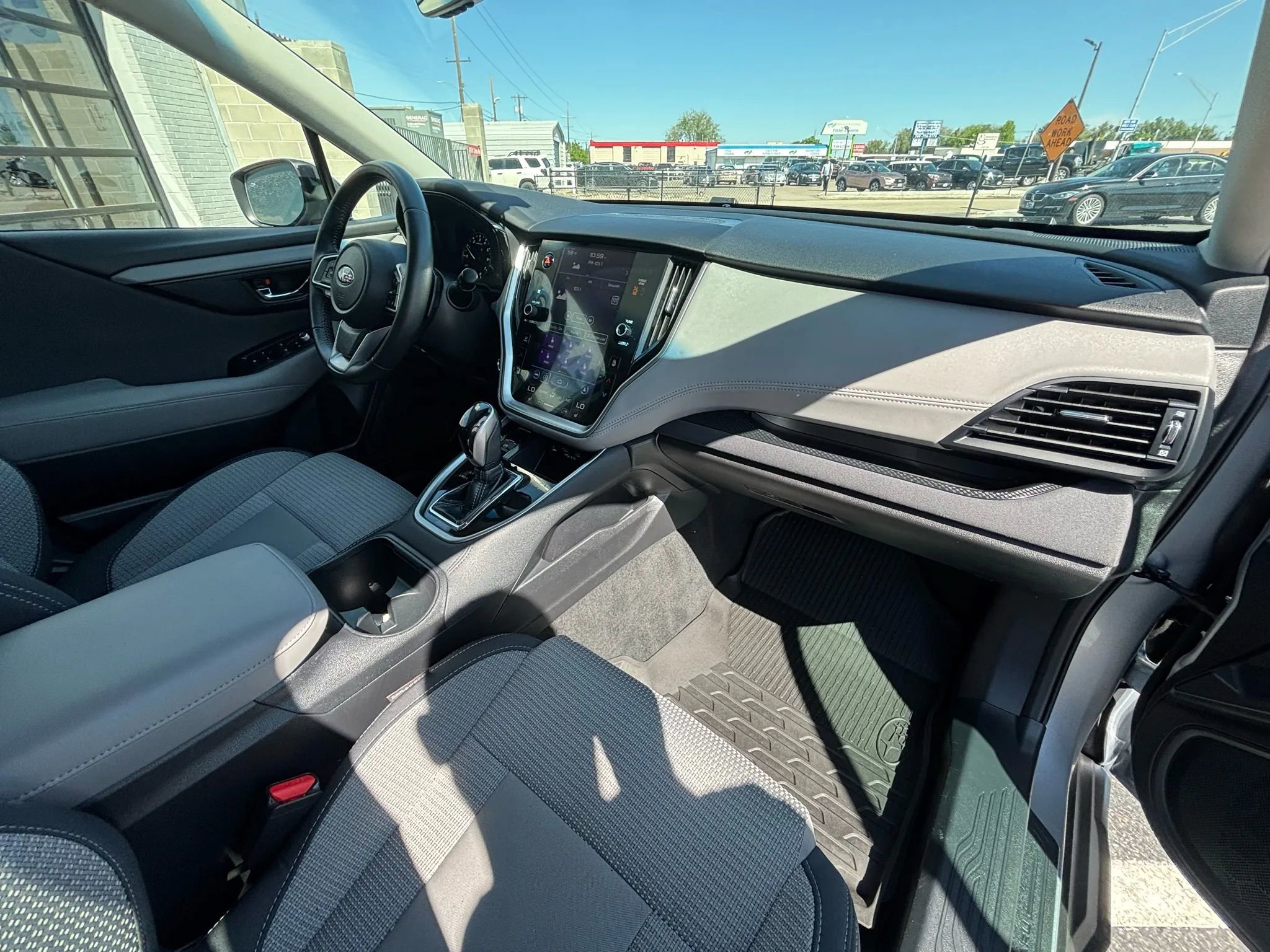 Used 2022 Subaru Outback Premium w/ Popular Package #1 image 8