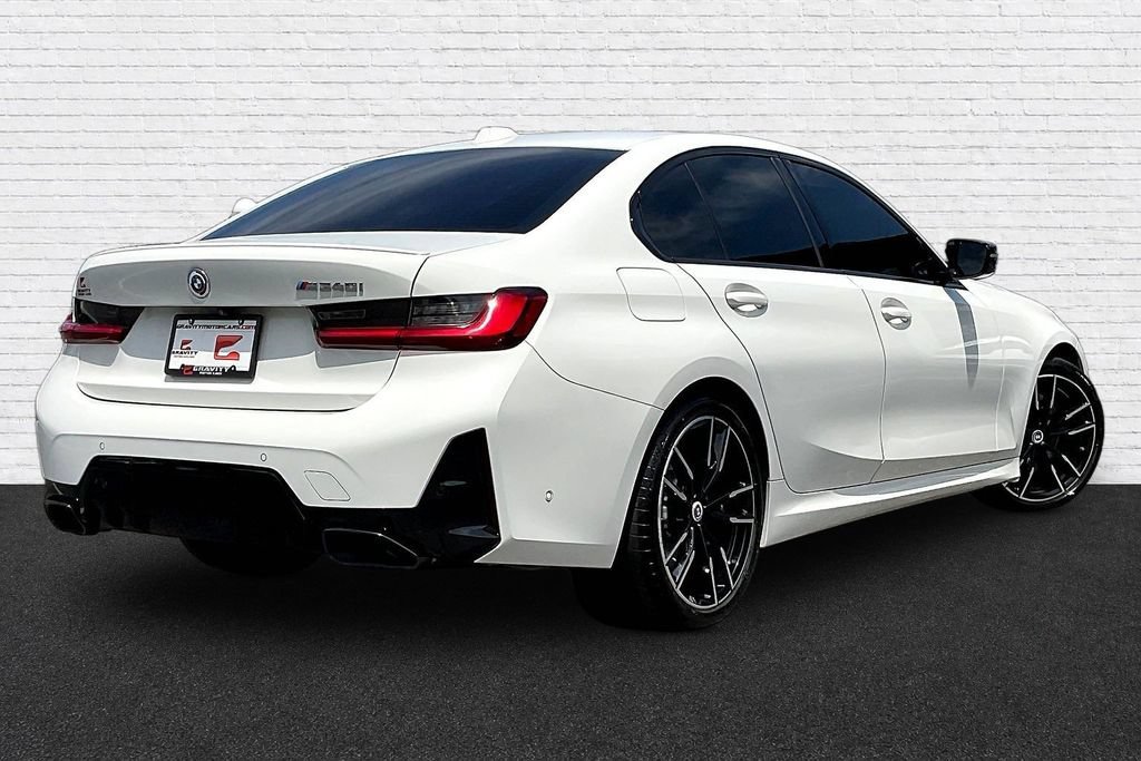 Used 2023 BMW M340i w/ Premium Package RWD image 6
