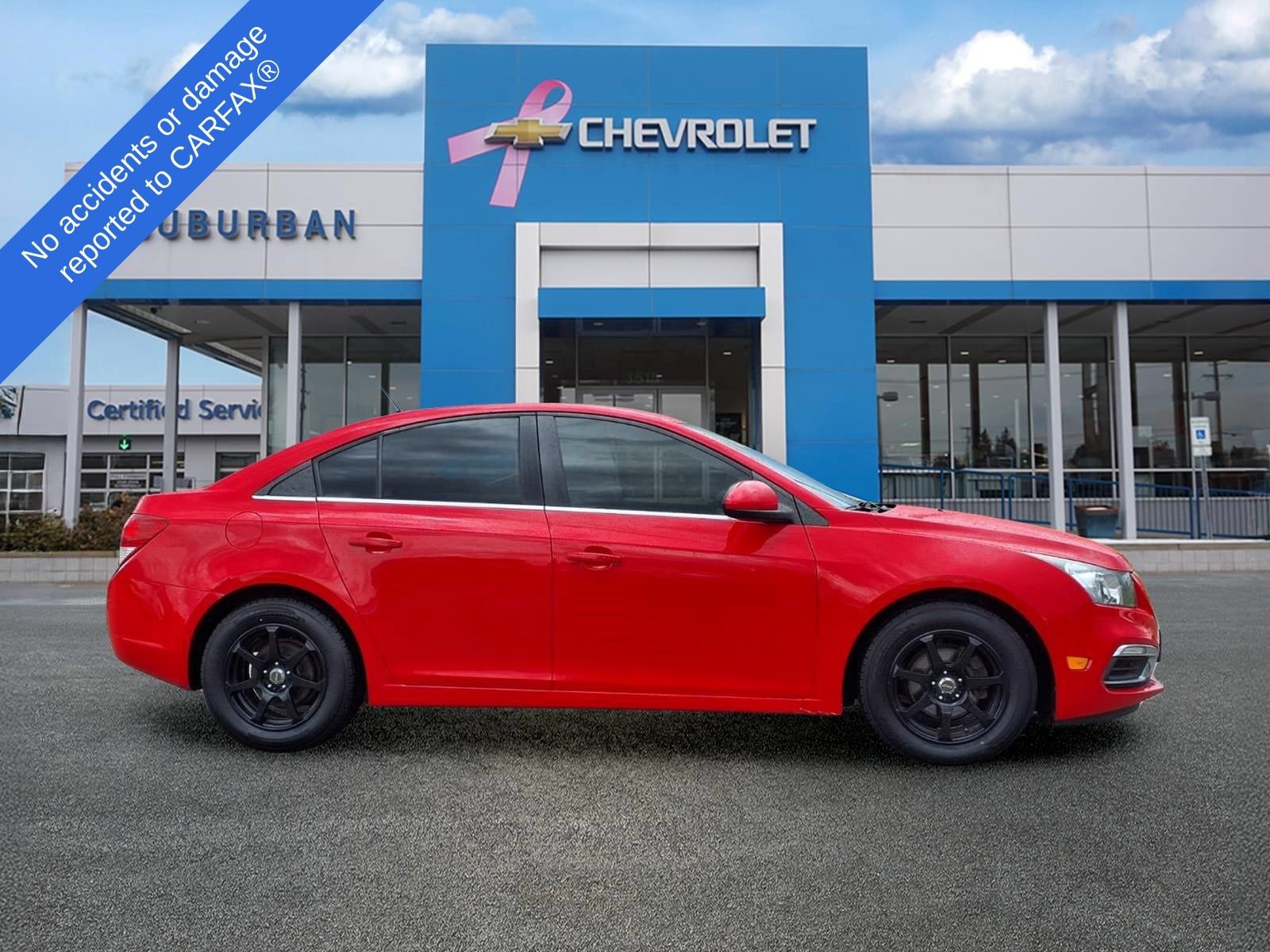 Used 2015 Chevrolet Cruze LT w/ Technology Package FWD image 4