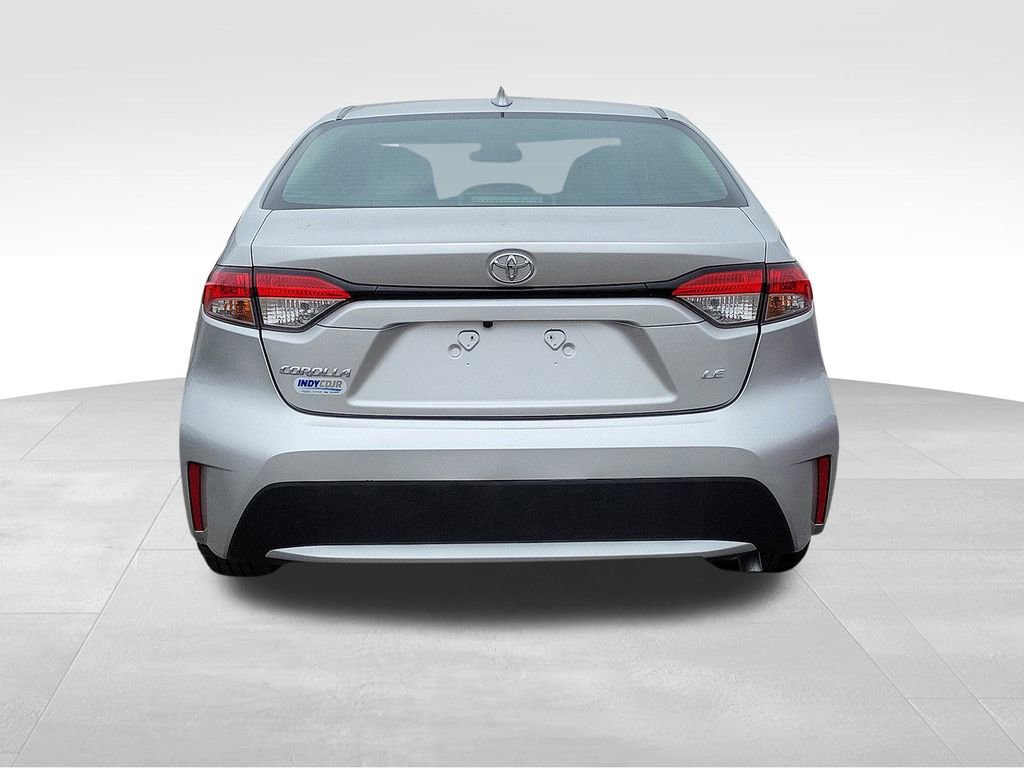 Used 2022 Toyota Corolla LE image 5