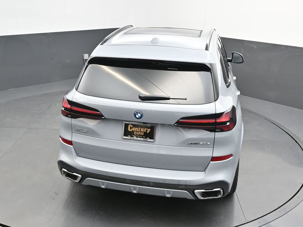 New 2026 BMW X5 xDrive50e AWD/4WD image 43