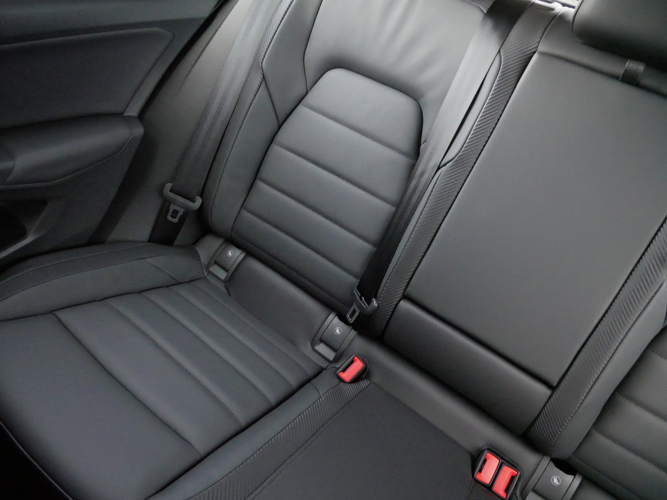 Used 2025 Volkswagen Golf image 12