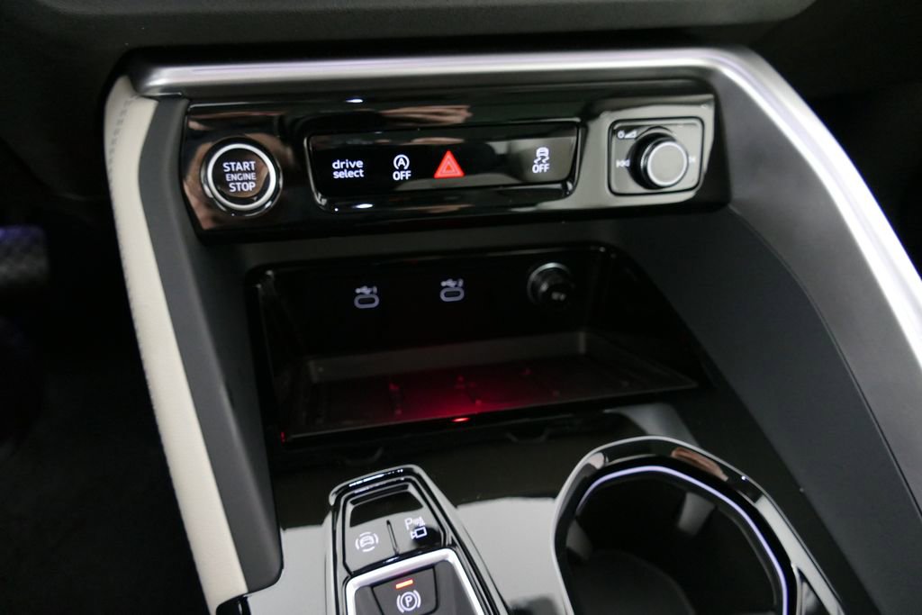 New 2026 Audi Q5 Premium Plus AWD/4WD image 18