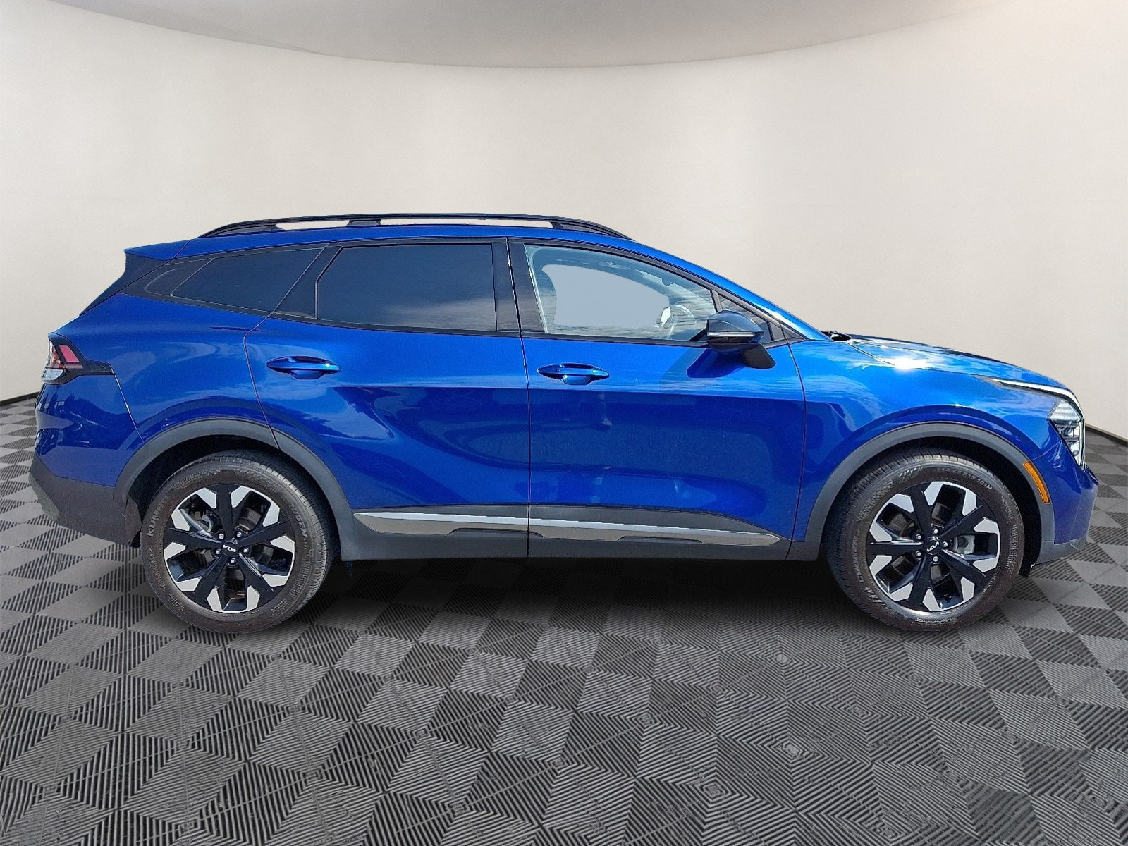 Certified 2024 Kia Sportage X-Line w/ X-Line Premium Package AWD/4WD image 7