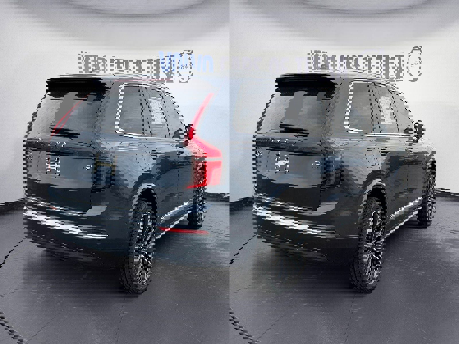 New 2026 Volvo XC90 T8 Ultra w/ Protection Package Premier image 5
