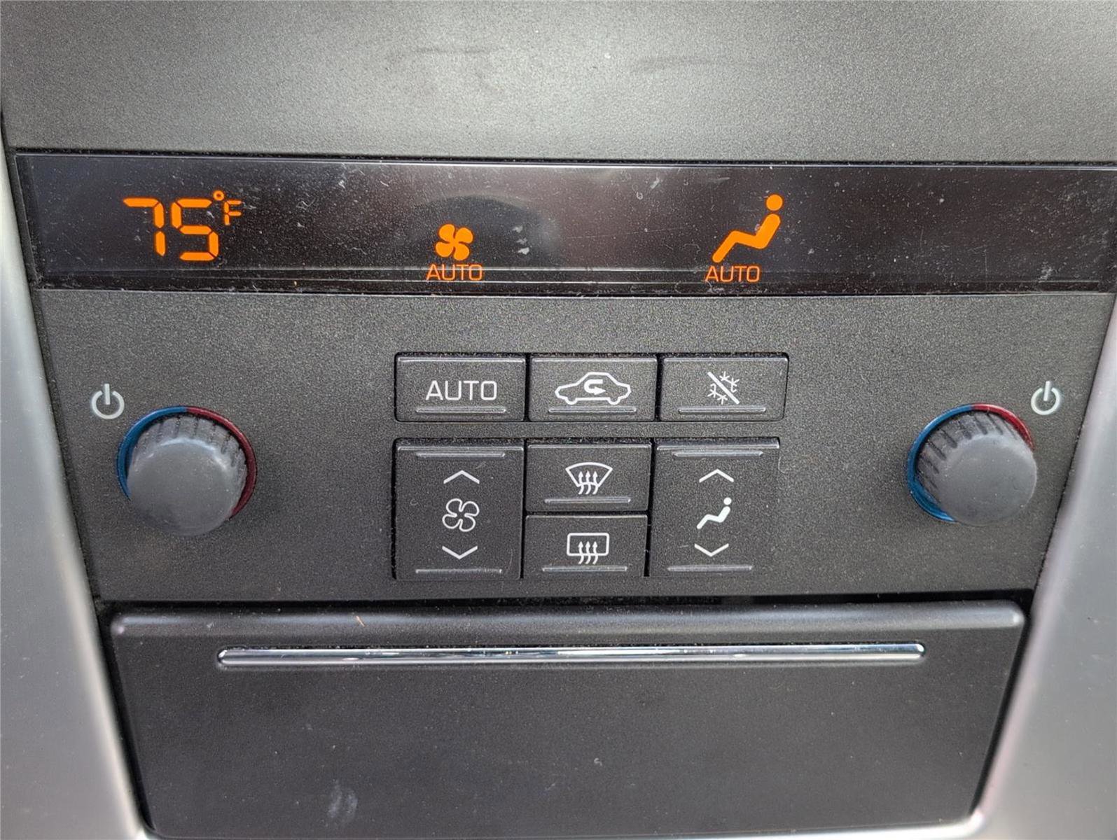 Used 2011 Cadillac STS RWD image 17