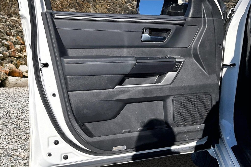 Used 2024 Toyota Tundra Platinum image 22