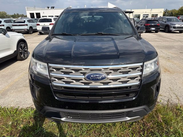 Used 2018 Ford Explorer XLT w/ Equipment Group 202A AWD/4WD image 7