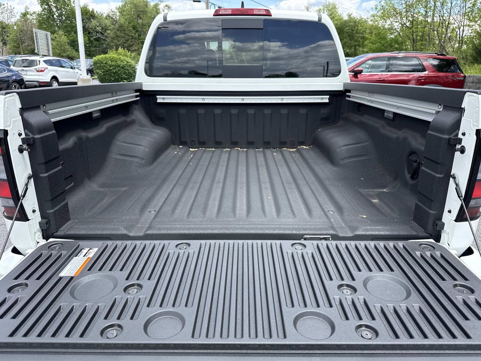 New 2026 Nissan Frontier SV w/ SV Convenience Package AWD/4WD image 27