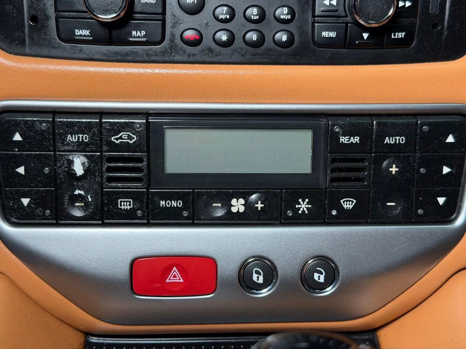 Used 2016 Maserati GranTurismo MC Centennial image 28